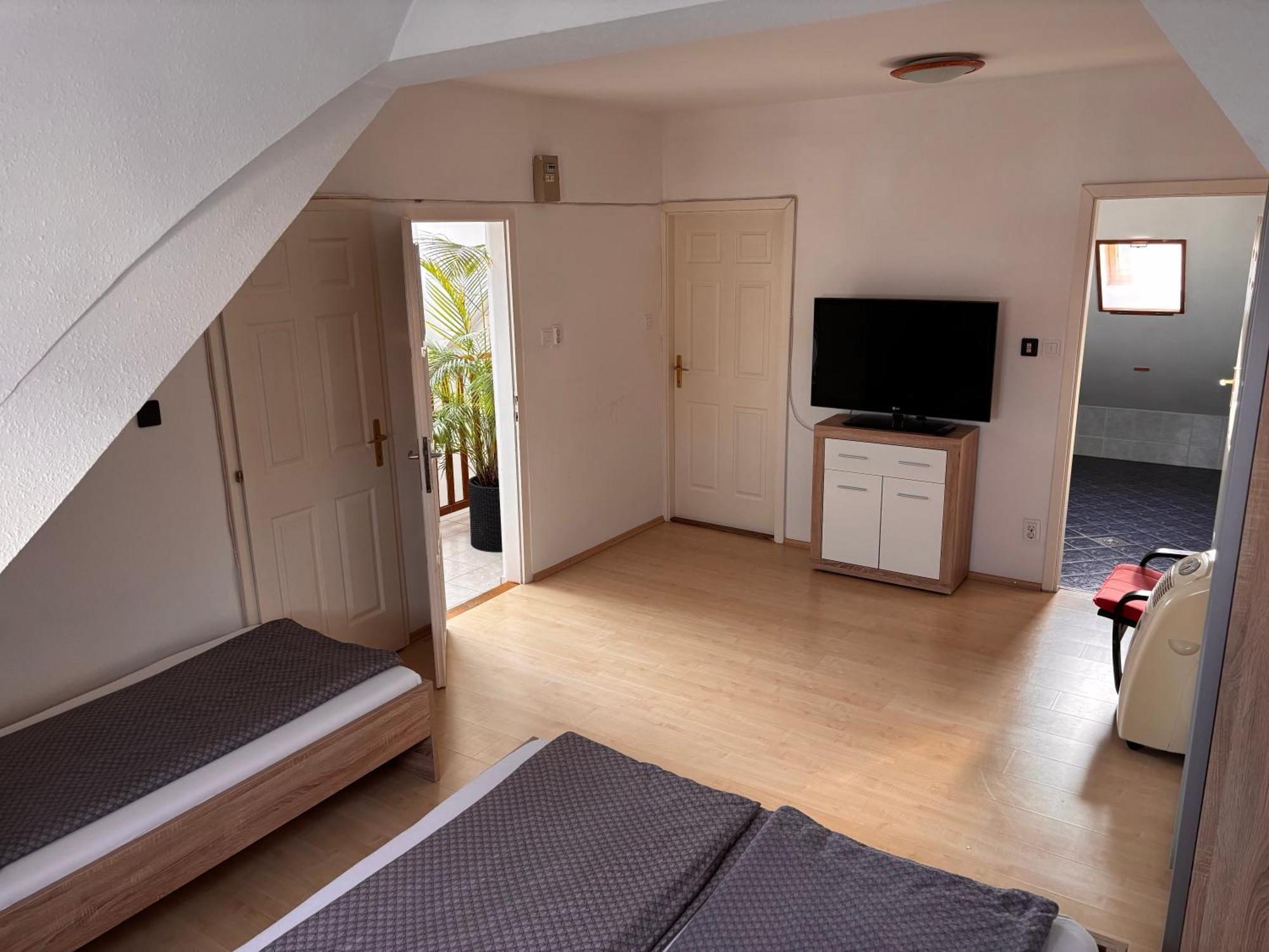 Veronika Lux Apartman Hajdúszoboszló Exterior foto